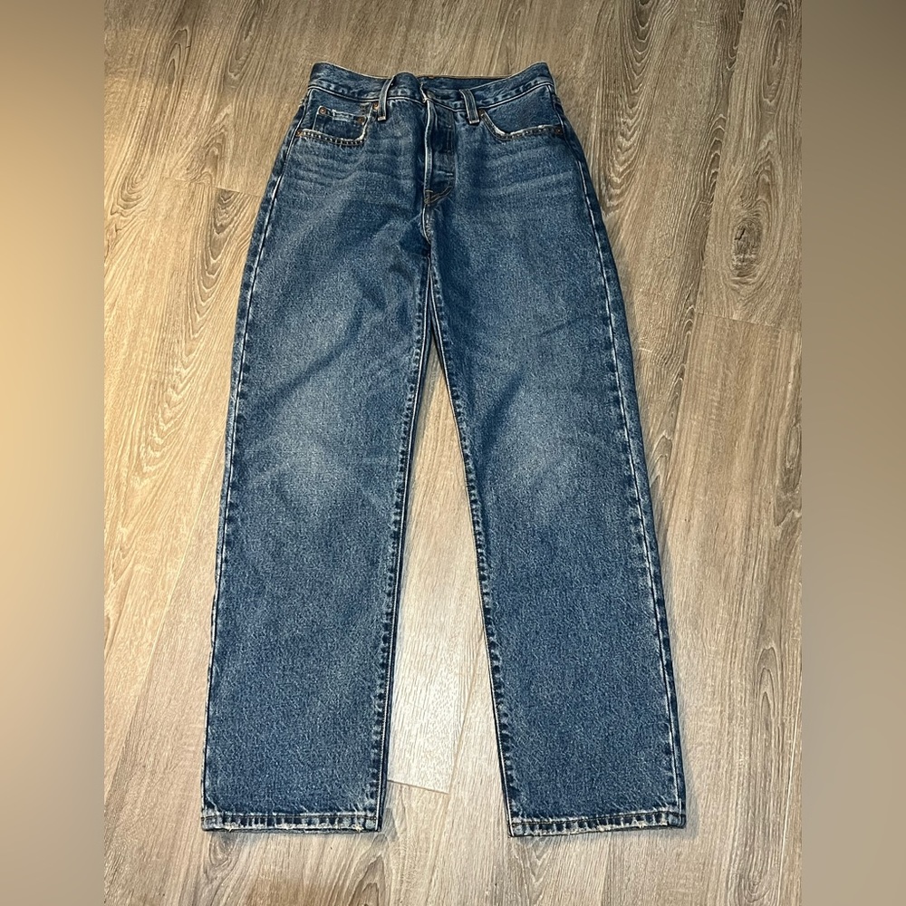 Levi’s 501 size 24